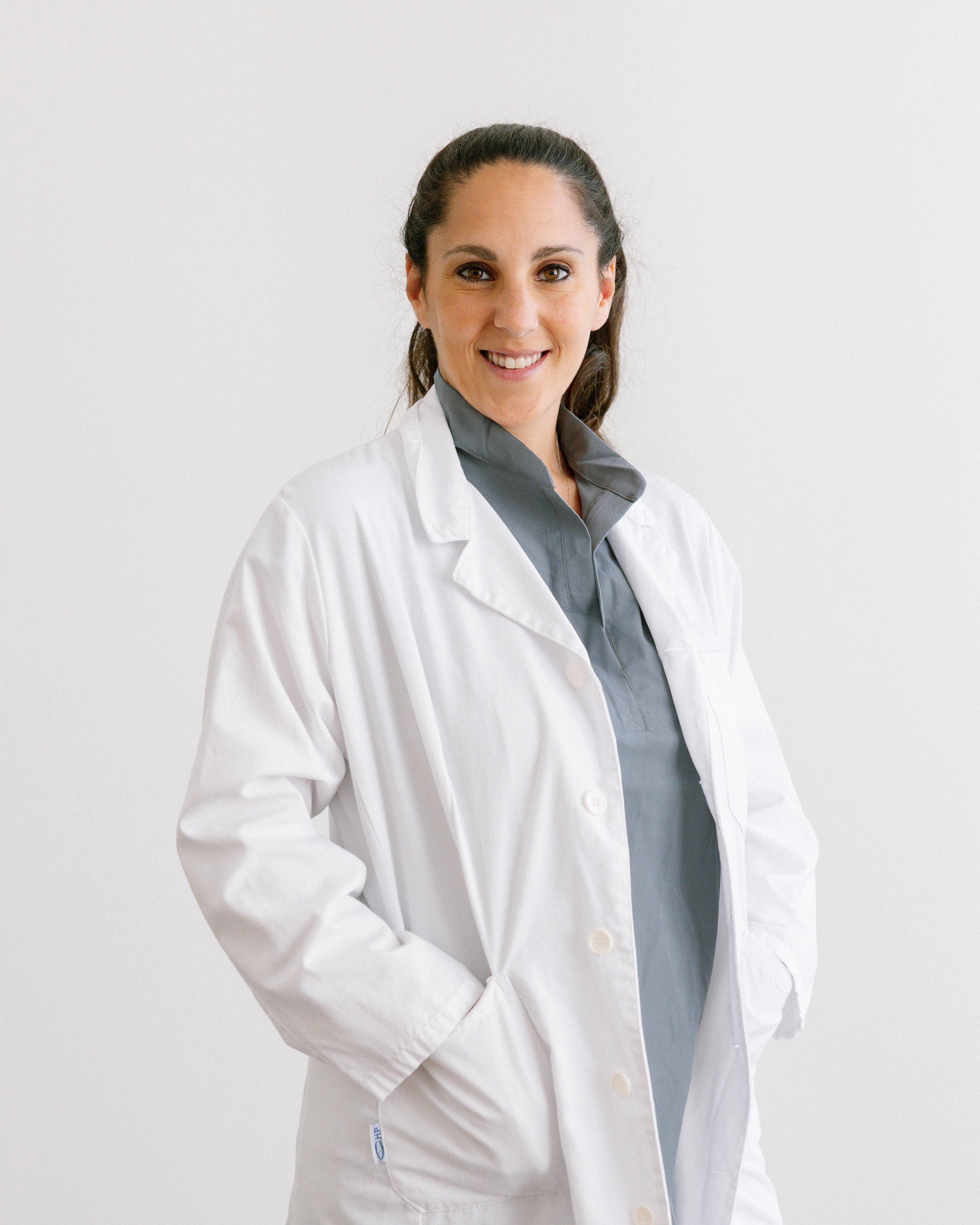 Dra. Andrea   Carralero